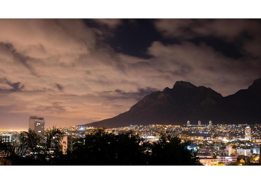 8 On Upper Bloem Daire Cape Town Dış mekan fotoğraf